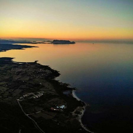 Budoni - The House Of The Rising Sun Bagian luar foto